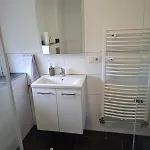 2 In Dachgeschoss 3*