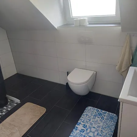 2 In Dachgeschoss Penzion 3*